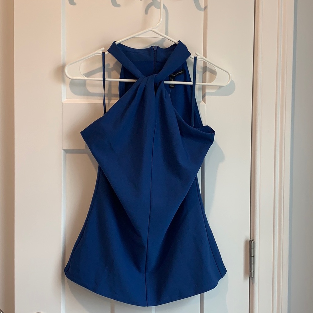 Twist neck halter sleeveless blouse